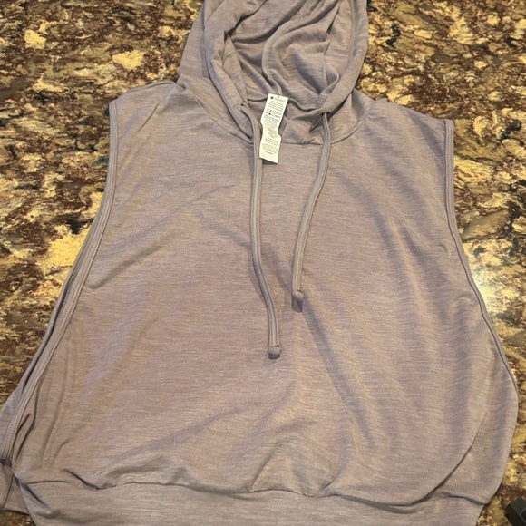HALARA Gray Sleeveless Hoodie - Picture 7 of 11